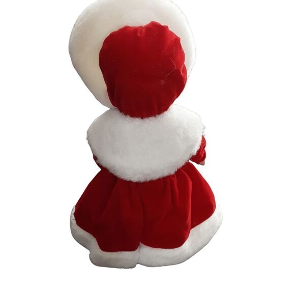 VINTAGE Victorian Caroler Porcelain Girl Red "Velvet" Music Score 9"‎ (N… - Picture 4 of 9